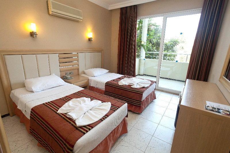 Candan Beach Hotel Marmaris Exterior photo